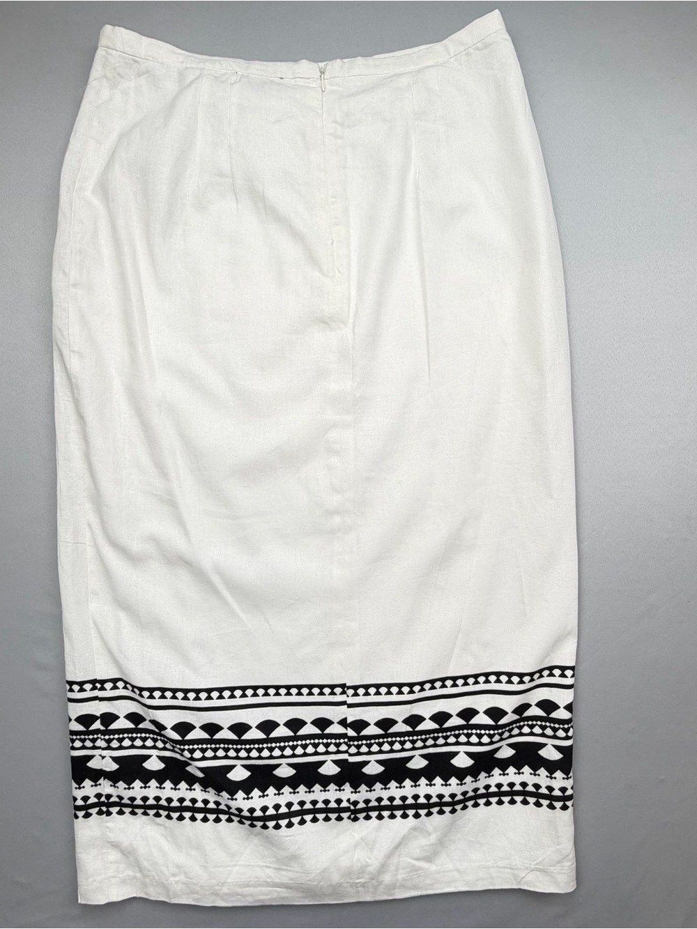 NWT Tahari White Black Geo Pattern Linen Blend Midi Maxi Skirt Size Medium - Picture 12 of 15